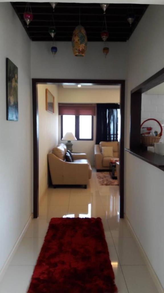 Susie'S Resort Seaview Suites At Sri Sayang Batu Feringgi Ngoại thất bức ảnh